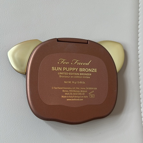 Too Faced Sun Puppy Bronzer - LIMITED EDITION - Picture 4 of 4